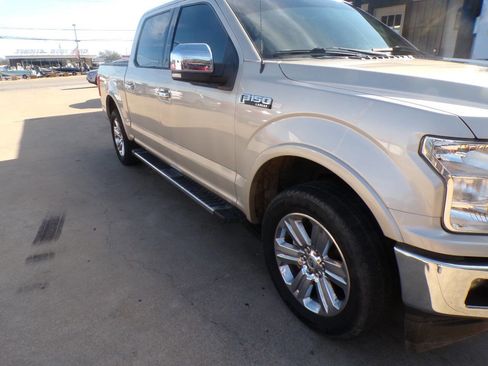 Used 2018 Ford F150 Lariat image 4