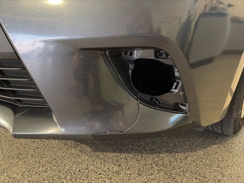 Used 2014 Toyota Corolla LE image 12