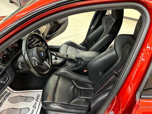 Used 2018 BMW M3 image 23