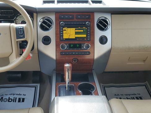 Used 2010 Ford Expedition Eddie Bauer image 16