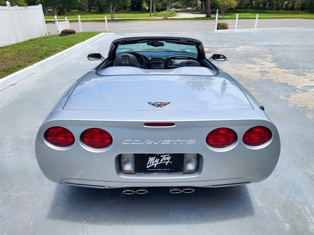 Used 2000 Chevrolet Corvette Convertible w/ Memory Pkg RWD image 7