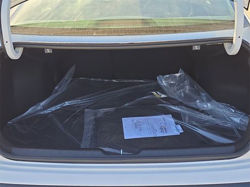 New 2025 Kia K4 EX image 12