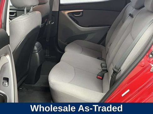 Used 2015 Hyundai Elantra SE w/ Option Group 02 FWD image 15