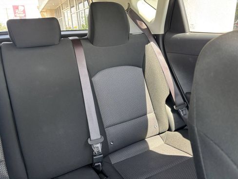 Used 2025 Kia Soul LX w/ LX Technology Package FWD image 33