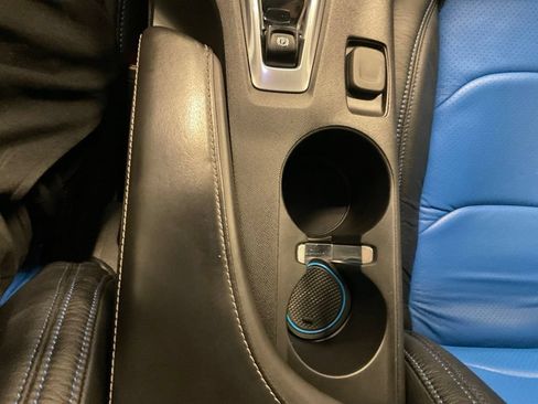 Used 2018 Chevrolet Camaro SS RWD image 16