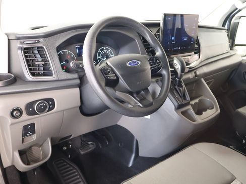 Used 2025 Ford Transit 350 XLT RWD image 2