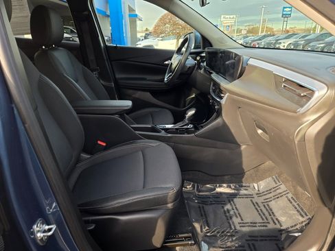 Certified 2025 Buick Encore GX Preferred image 6