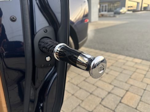 Certified 2024 Rolls-Royce Cullinan image 39