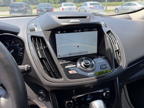 Used 2016 Ford Escape Titanium w/ Equipment Group 301A AWD/4WD image 14