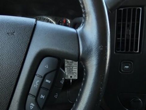 Used 2021 Chevrolet Express 2500 w/ Driver Convenience Package RWD image 27