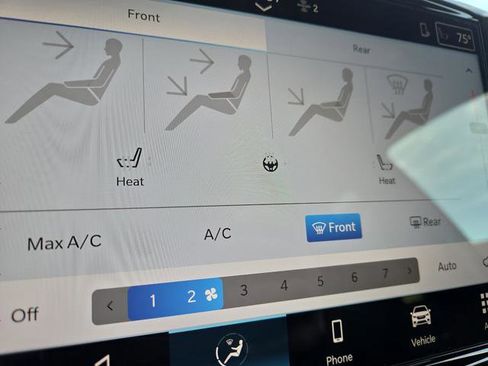 New 2026 Chrysler Pacifica Select w/ S Appearance Package image 7