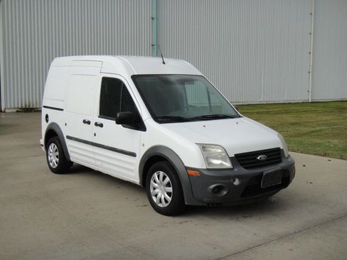 Used 2012 Ford Transit Connect XL image 4