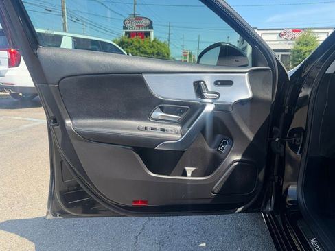 Used 2019 Mercedes-Benz A 220 image 11