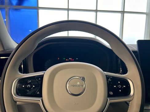 New 2026 Volvo XC60 T8 Ultra w/ Protection Package Premier AWD/4WD image 12