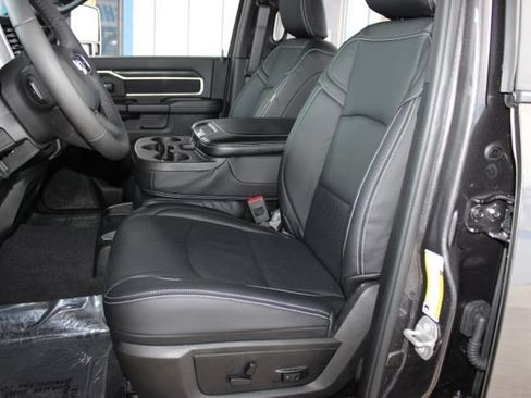 Used 2026 RAM 2500 Big Horn AWD/4WD image 26