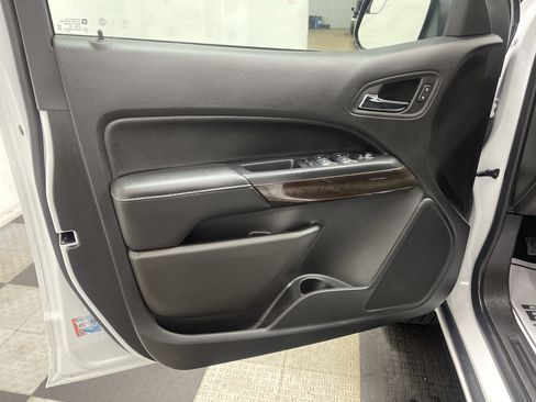 Used 2022 GMC Canyon Elevation w/ Trailering Package image 10