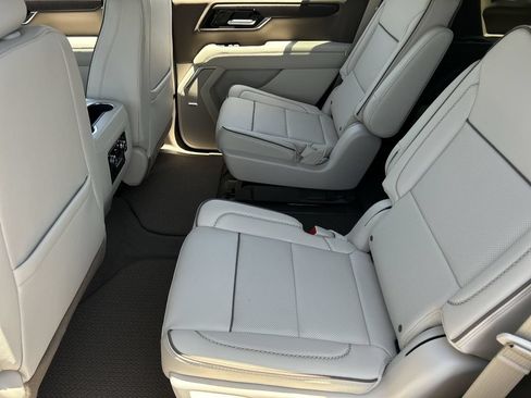 New 2026 GMC Yukon Denali AWD/4WD image 25
