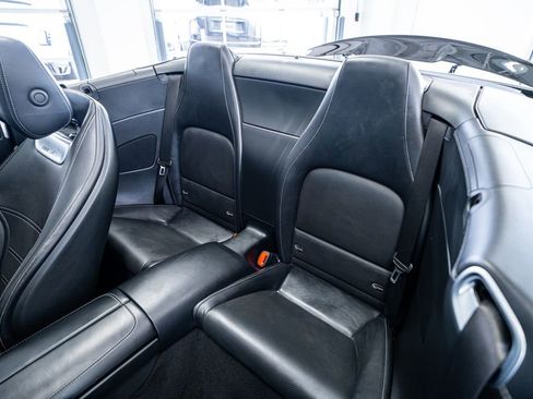 Used 2022 Mercedes-Benz SL 55 AMG 4MATIC w/ Driver Assistance Package image 51