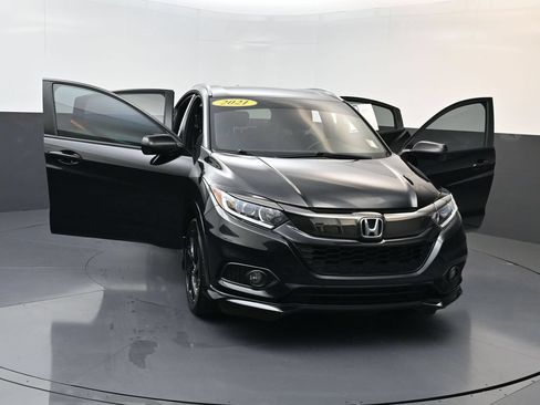 Used 2021 Honda HR-V Sport image 30