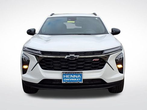New 2026 Chevrolet Trax RS w/ Driver Confidence Package FWD image 2