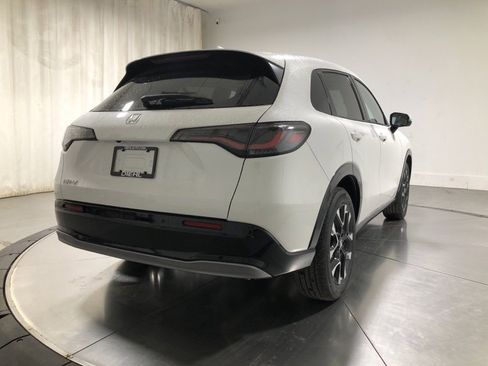 New 2026 Honda HR-V EX-L image 7