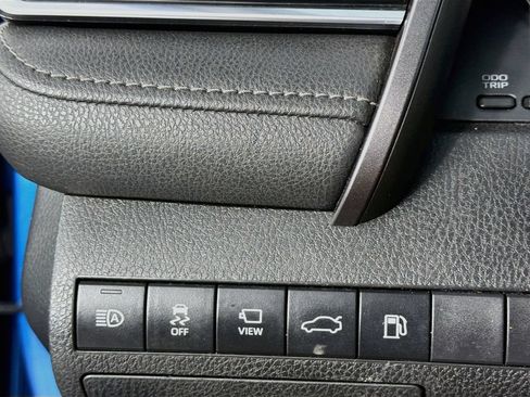 Used 2018 Toyota Camry XSE w/ Driver Assist Package FWD image 17