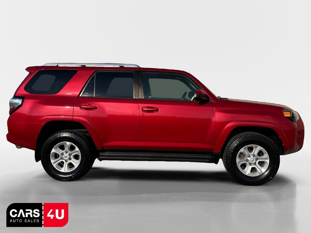 Used 2015 Toyota 4Runner SR5 AWD/4WD image 8