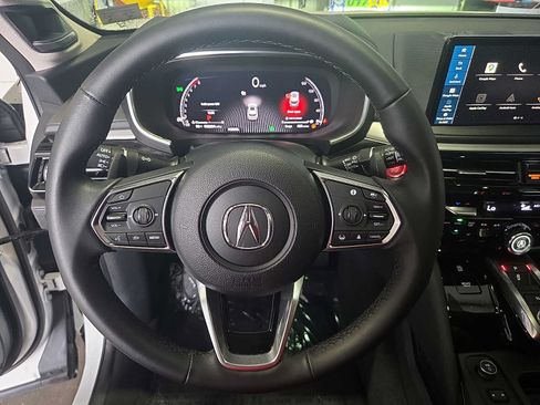 Certified 2026 Acura MDX FWD w/ Technology Package image 14