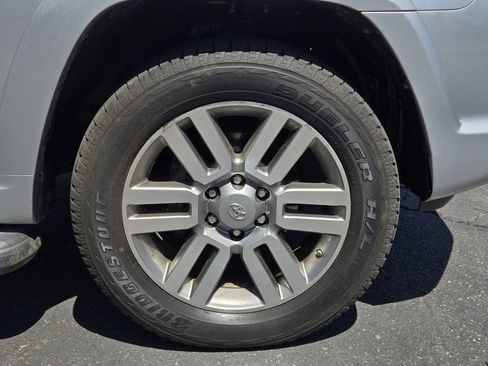 Used 2011 Toyota 4Runner Limited AWD/4WD image 11