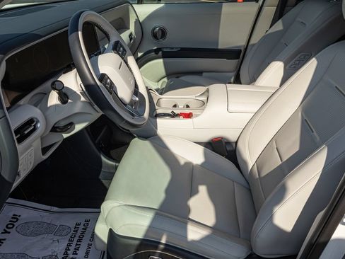 Used 2026 Hyundai Palisade Calligraphy FWD image 14