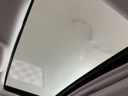 Used 2018 Toyota 4Runner Limited image 13