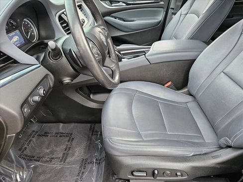 Used 2020 Buick Enclave Premium w/ Sun and Sites Package image 15