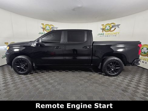 Used 2023 Chevrolet Silverado 1500 RST w/ Z71 Off-Road Package AWD/4WD image 4