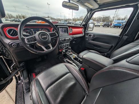 Used 2018 Jeep Wrangler Unlimited Rubicon AWD/4WD image 2
