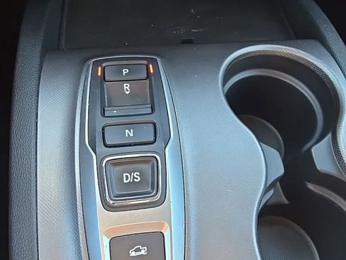 Used 2021 Honda Ridgeline Sport image 14