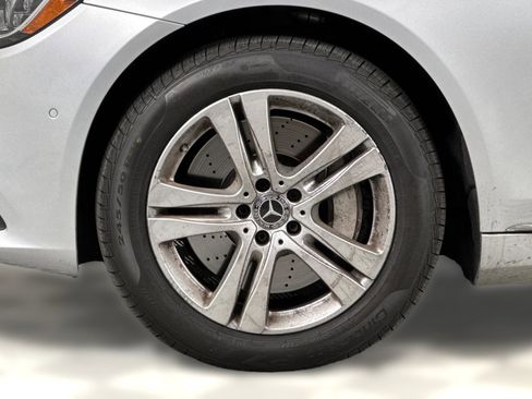 Used 2019 Mercedes-Benz S 560 Sedan image 10