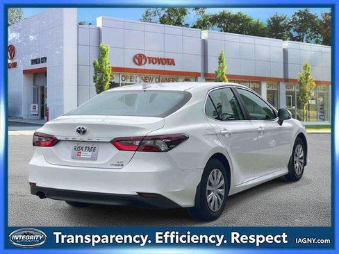 Certified 2023 Toyota Camry LE FWD image 6