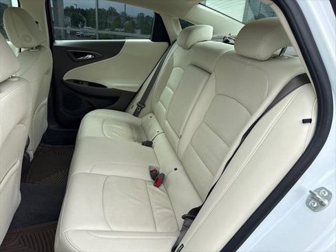 Used 2024 Chevrolet Malibu LT FWD image 24