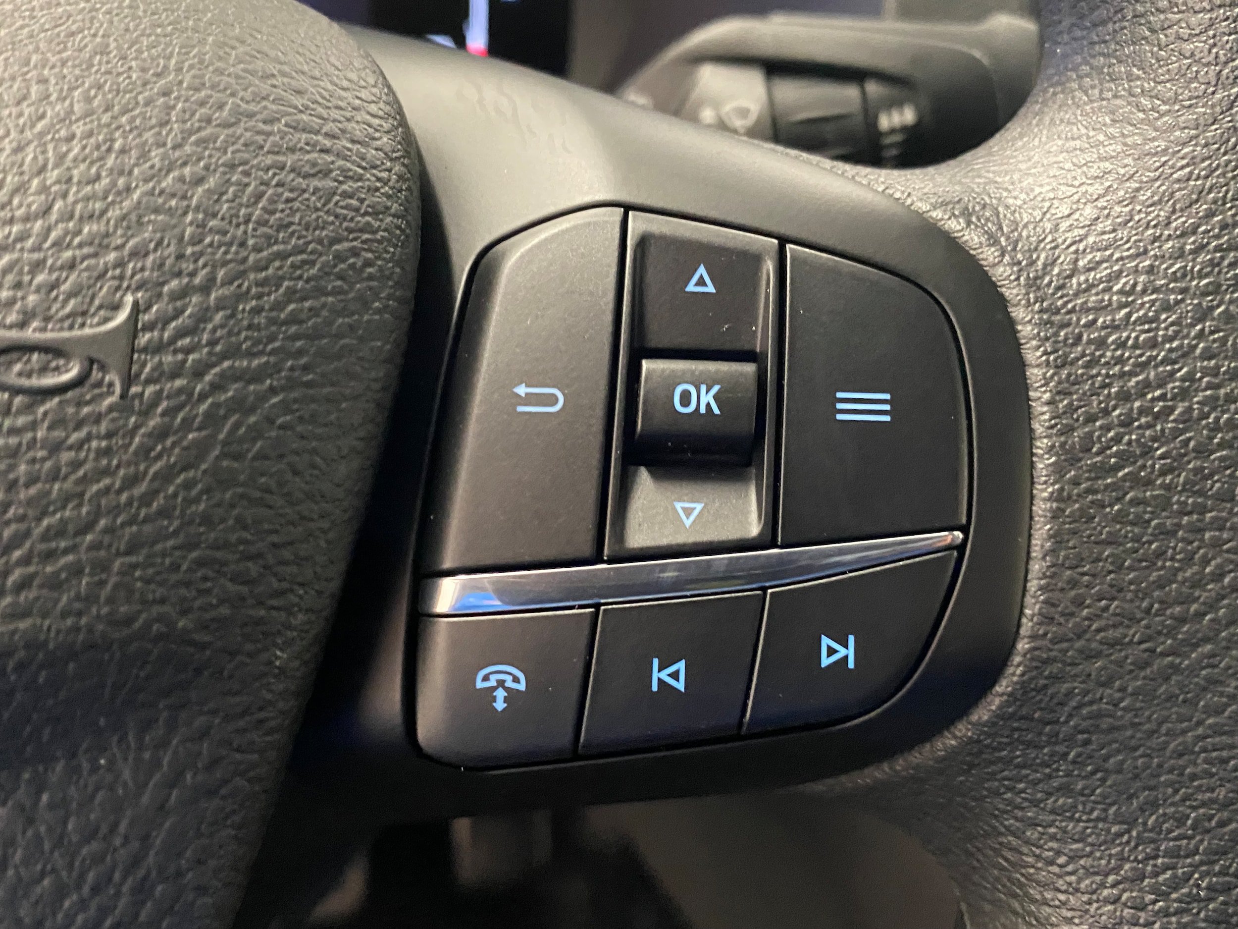 New 2026 Ford Transit 150 Low Roof RWD image 14