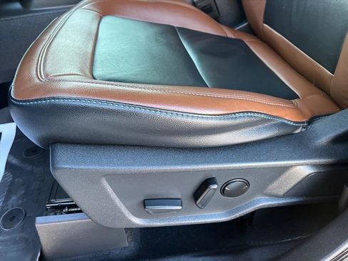 Certified 2023 Ford Bronco Outer Banks w/ Sasquatch Package image 7