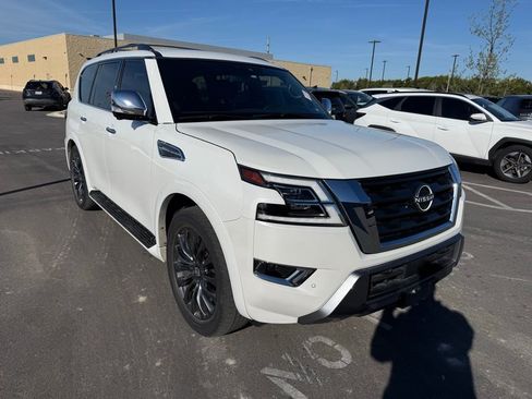 Used 2021 Nissan Armada Platinum w/ Captain's Chairs Package image 3