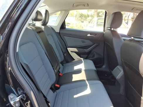 New 2026 Volkswagen Jetta SE FWD image 7