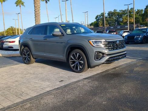 New 2026 Volkswagen Atlas Cross Sport SEL Premium R-Line image 2