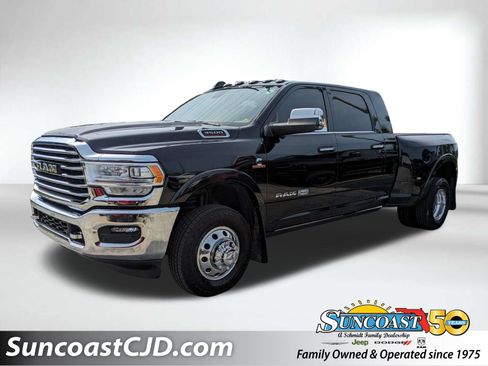 Certified 2022 RAM 3500 Limited AWD/4WD image 1