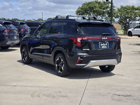 New 2026 Kia Seltos S FWD image 3