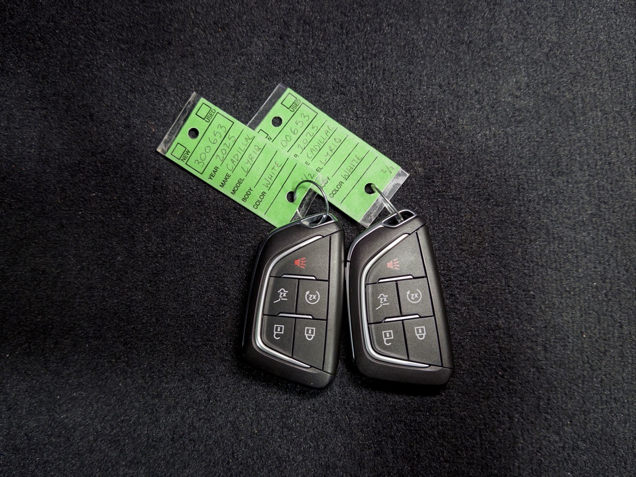Used 2025 Cadillac Lyriq Luxury AWD/4WD image 22