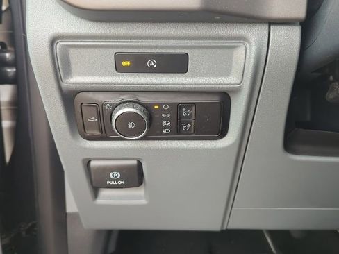 Used 2025 Ford F150 XLT w/ Equipment Group 301A Standard image 11