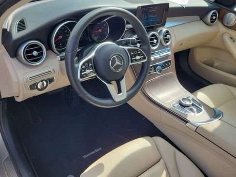 Used 2019 Mercedes-Benz C 300 4MATIC Sedan image 12