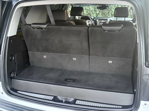 Used 2017 GMC Yukon Denali image 19