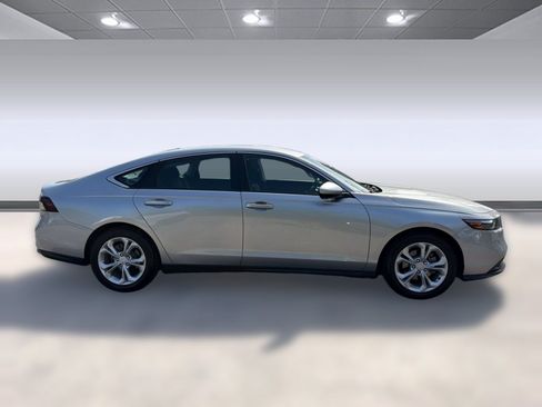 Used 2024 Honda Accord LX image 8